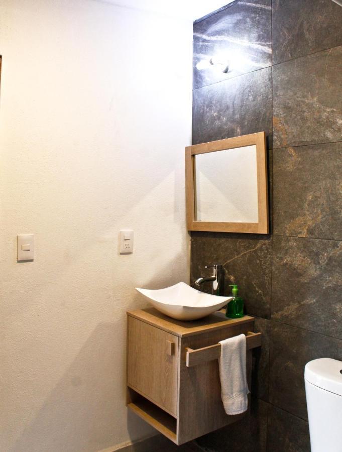 לאון Suites Ciento 37 מראה חיצוני תמונה